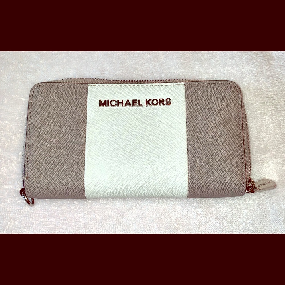 Michael Kors wallet